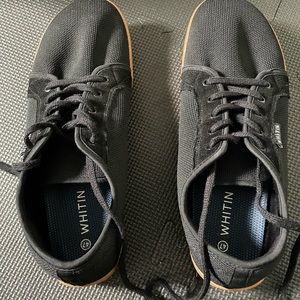 Men’s whitins size 47